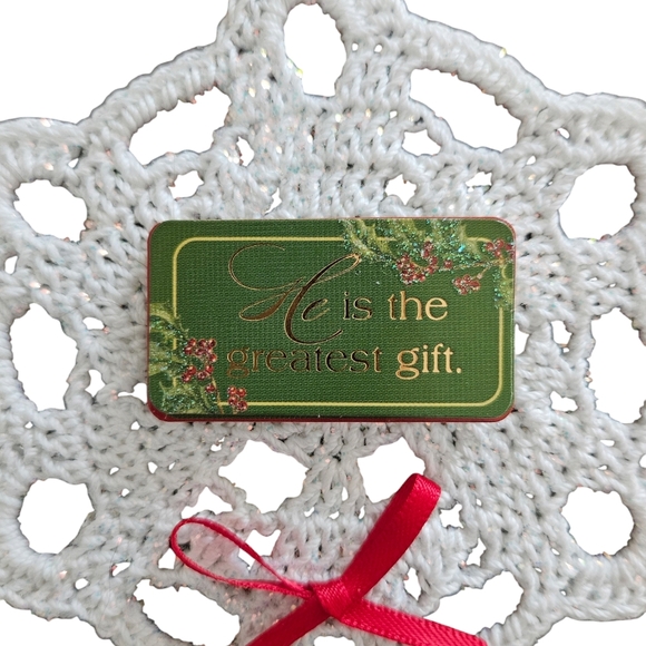 Ornaments Crochet Doily Wreaths Set of 3, Christmas Stocking, Vintage Truck, - Picture 6 of 9